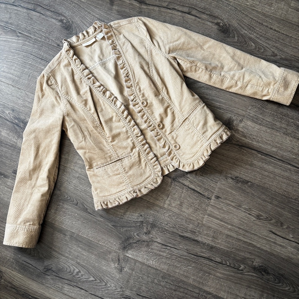 Chico's Beige Ruffle Blazer